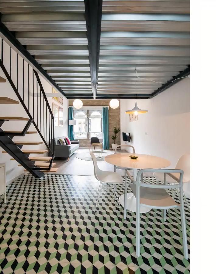 Pop Art Feria Luminoso Duplex Con Terraza Privada Apartment Seville Luaran gambar